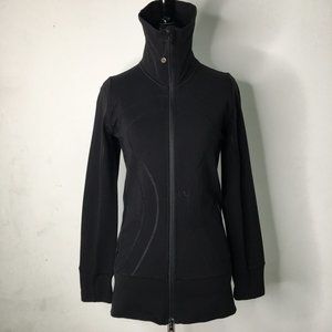 Lululemon Women's Black Full Zip Turtleneck, Thumb holes Jacket Size 4